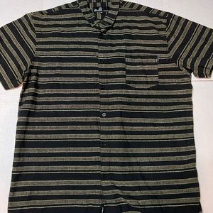 Preloved-Molokai Surf Button Up Mens Shirt